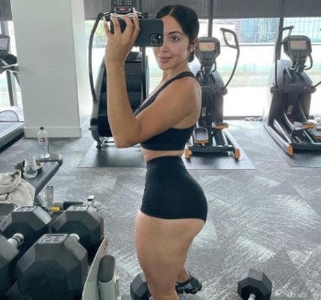 巨尻オンリーファン 無料xxx 写真