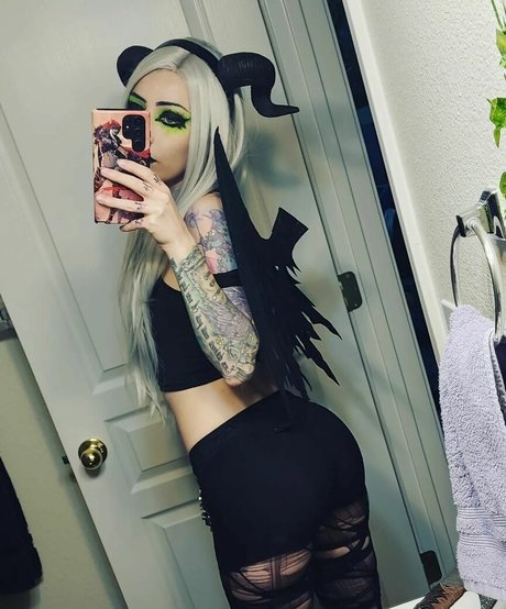 LadySurvival 無料のスター アーカイブ