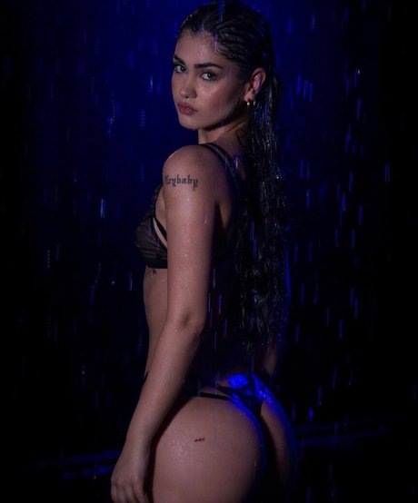 Naaz Torbati アダルトモデル ギャラリー