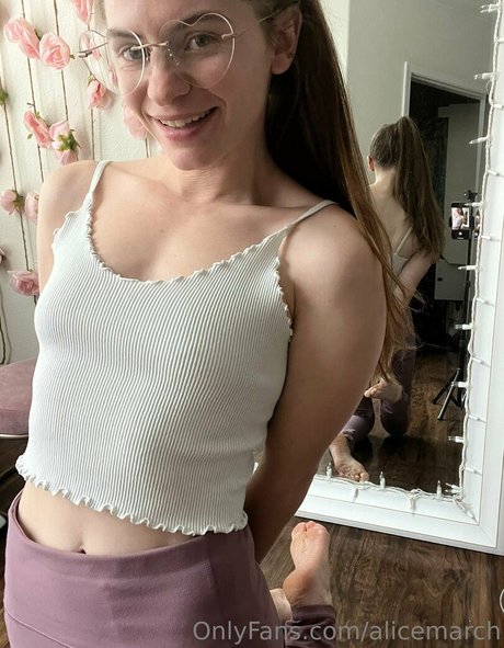 セクシーなラテン系オンリーファンズ アダルト 写真