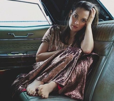 Winona Ryder 無料女優 写真