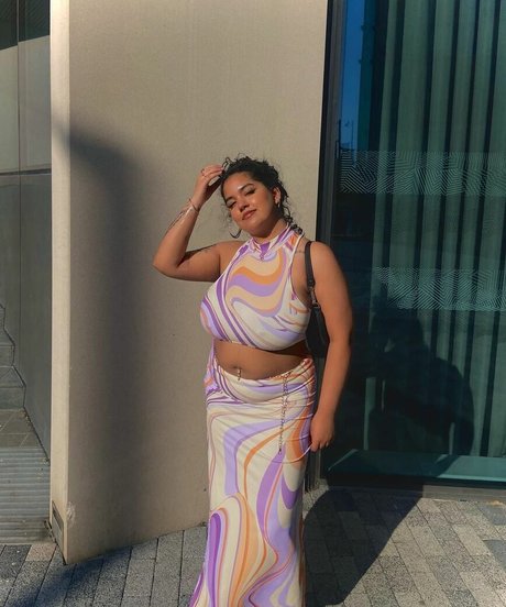 アナル舐めオンリーファンズ セクシー 写真