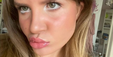 おばあちゃんの熟女OnlyFans セクシー 写真