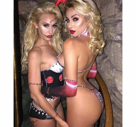 巨乳 パイズリ OnlyFans ホットヌード 写真