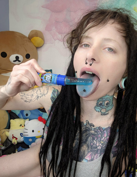 小人ヌードオンリーファンズ ホットポルノ 写真