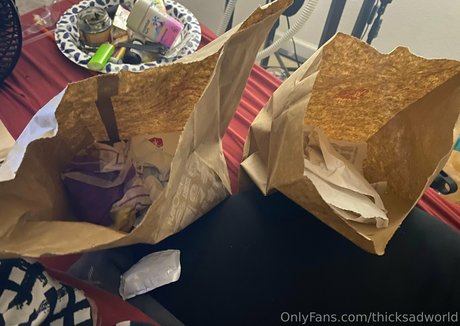 ティーンシーメールオンリーファンズ ホット ギャラリー