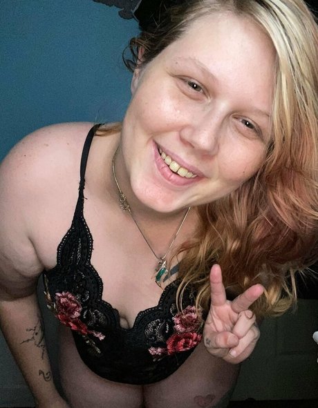 巨乳アナルOnlyFans HD 写真