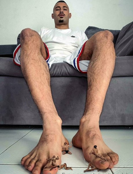 ニューハーフ ドミナトリックス OnlyFans アートポルノ 写真