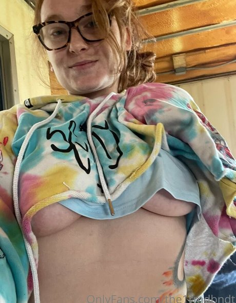 ぽっちゃり 主観視点 OnlyFans 無料 写真