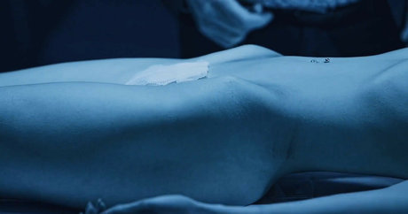 Vahide Bulu ホットモデル 写真