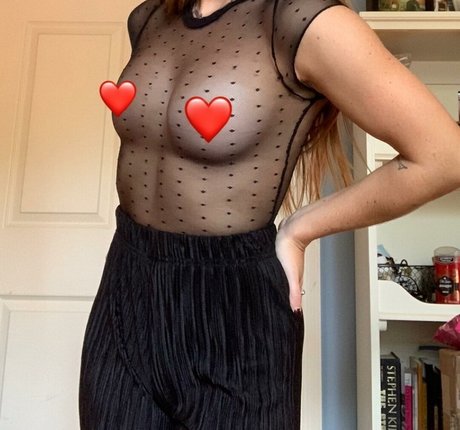 厚い黒檀オンリーファンズ ホットヌード 写真