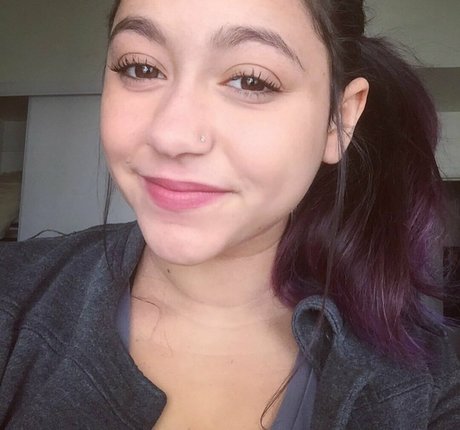 日本の女子高生OnlyFans 美しいヌード アーカイブ