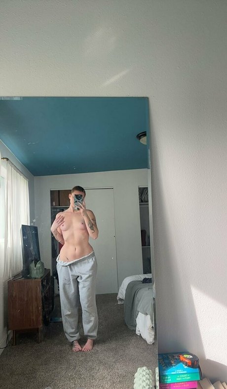 女装オンリーファン 無料 写真