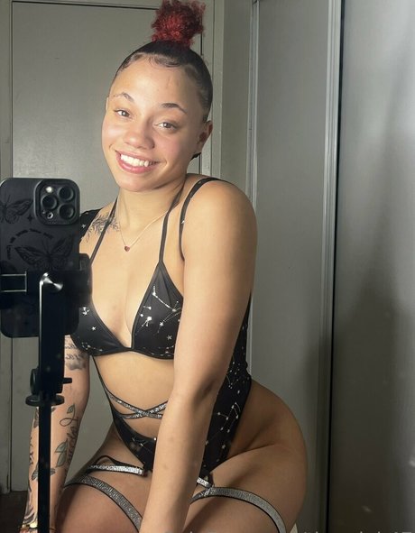 themiaj 47 アート女優 写真