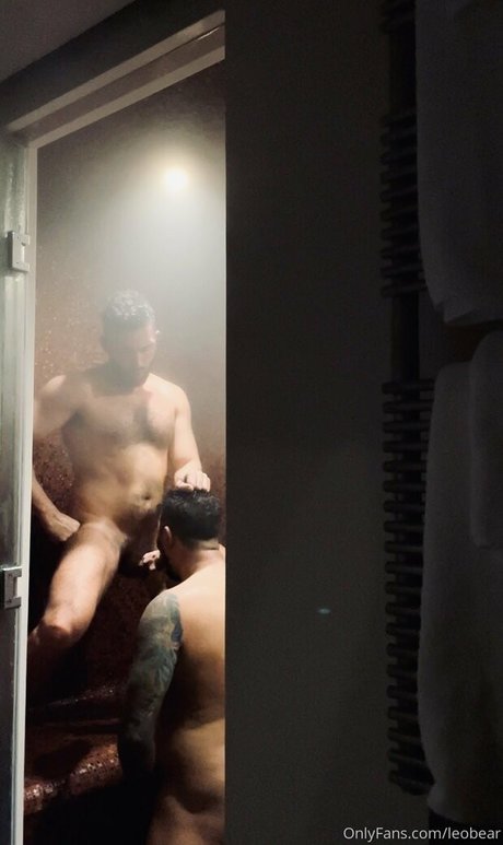 leobear ポルノスター 素敵 写真