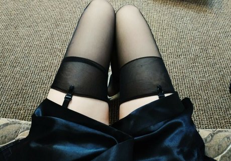 女性の筋肉オンリーファンズ エロチック 写真