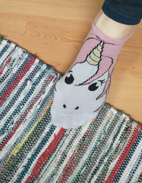 red selene 可愛い女優 画像