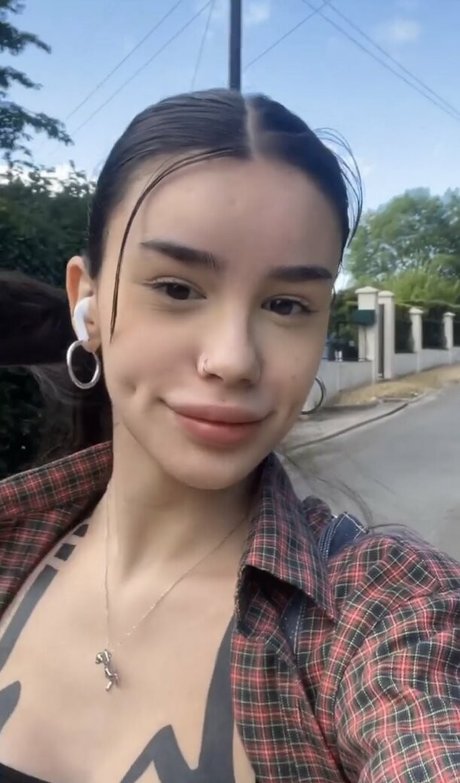 Zeliahxo セクシーなスター 画像