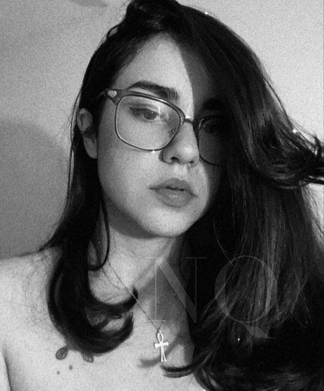 Naty Quim アートモデル ギャラリー