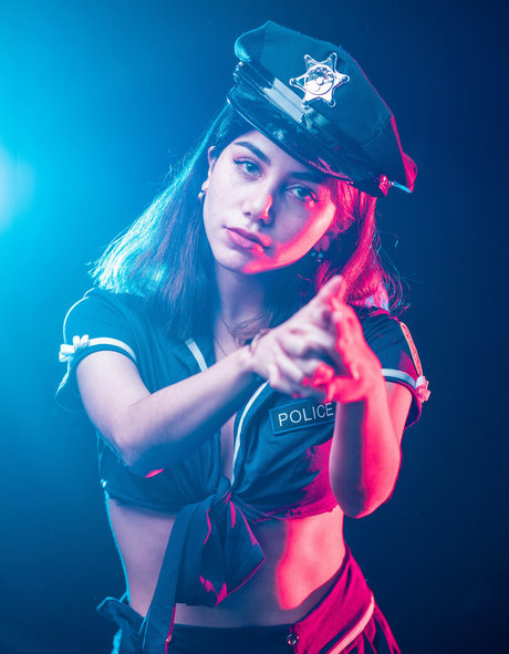 ソロオンリーファンズ 無料裸 写真