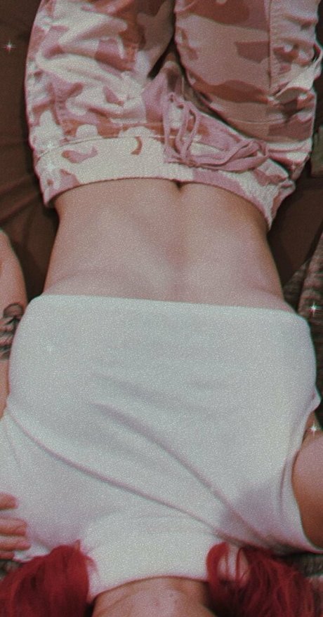 buttercupdaddy666 ポルノスター 素敵 画像