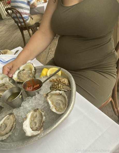 chunkyrose トップモデル 写真