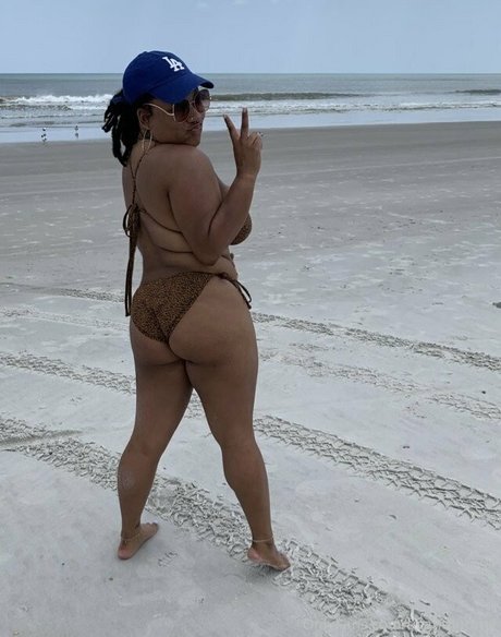 leavenowplz アート女優 画像