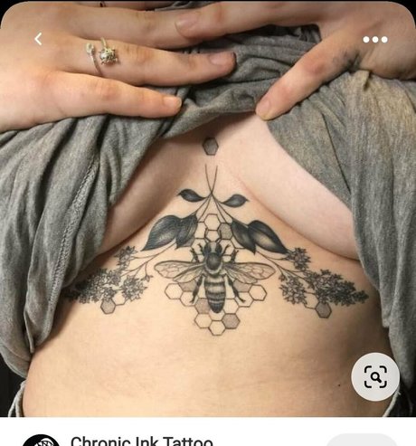 男性TikTokスターOnlyFans 可愛い ギャラリー