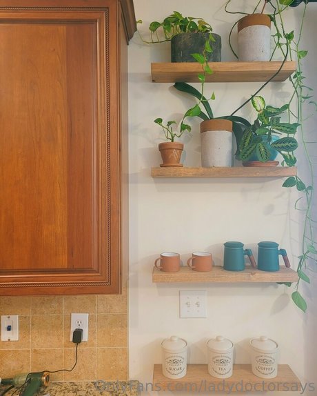 ladydoctorsays ヌードモデル 画像