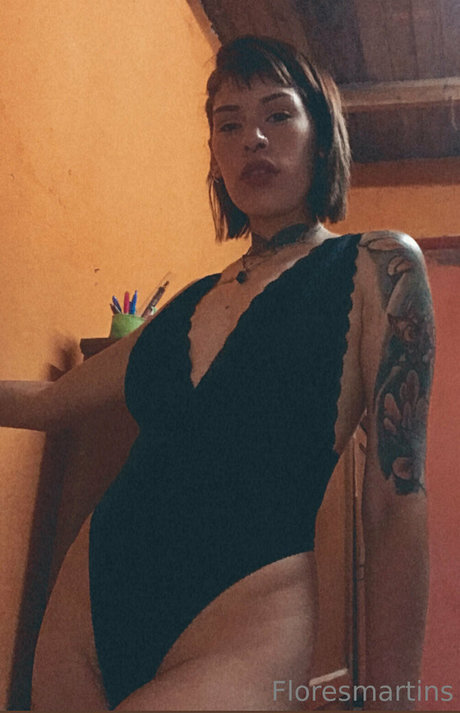 floresmartins HDポルノスター 写真