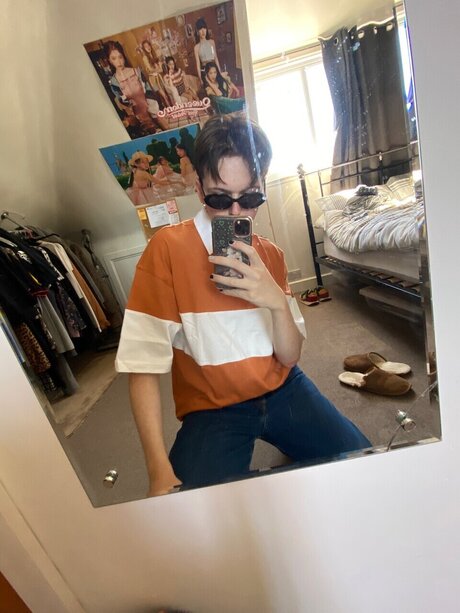 Kiano ポルノ女優 写真