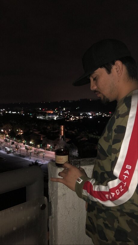 HennyC 最高のポルノスター 写真