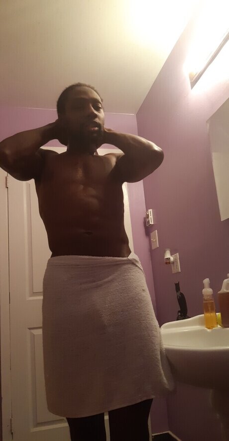 巨乳義母OnlyFans 無料xxx 写真