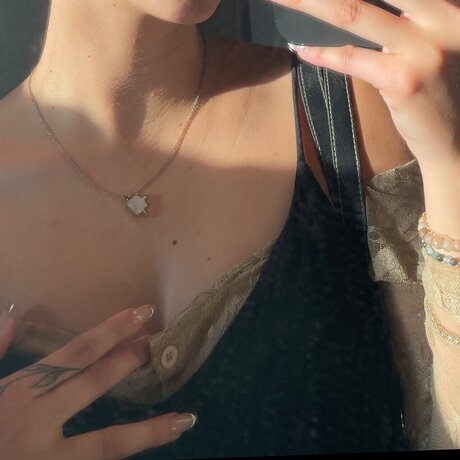 NaomieAnomie アートモデル アーカイブ