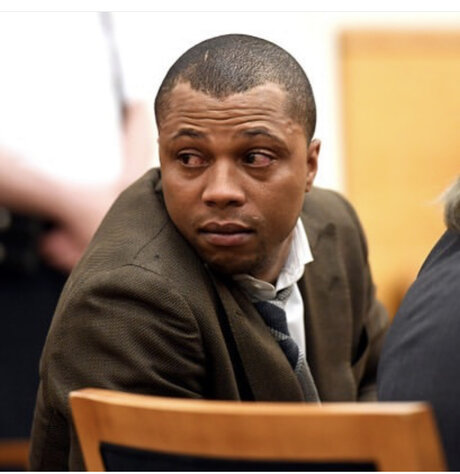 アラブのティーンズオンリーファンズ セクシーヌード 写真