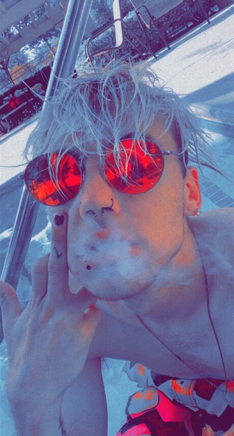 Rxse Cxrtz 可愛い女優 ギャラリー