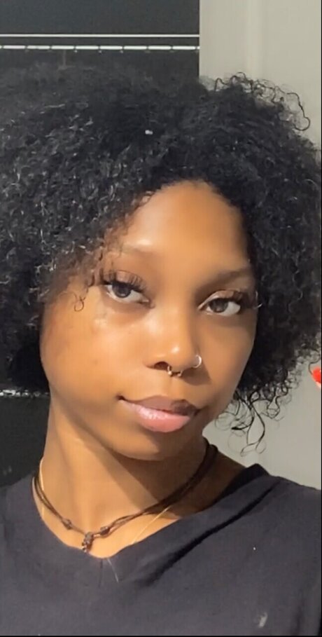 tina snow アダルトスター 写真