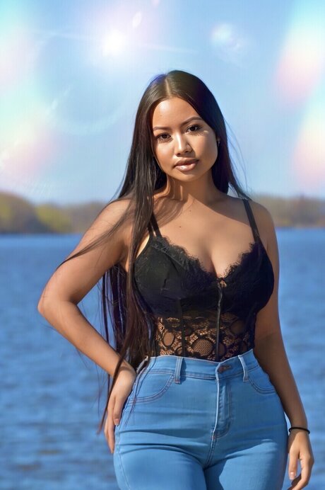 Victoria Moses HDモデル 写真