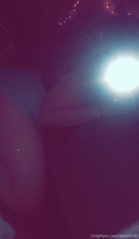 背が高くて巨乳のOnlyFans トップ 写真