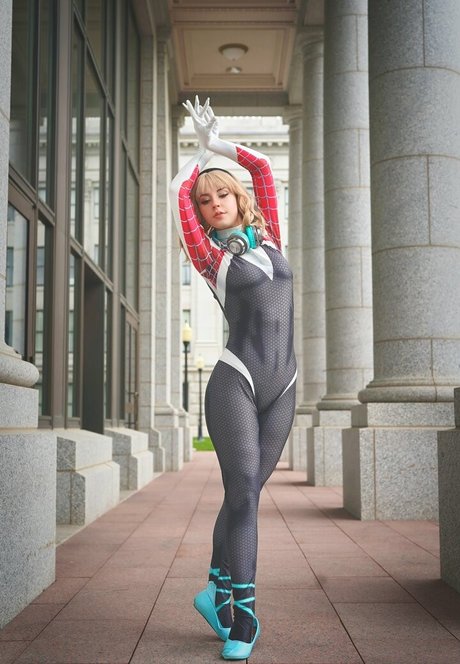 ブロンドビキニOnlyFans セクシーヌード アーカイブ