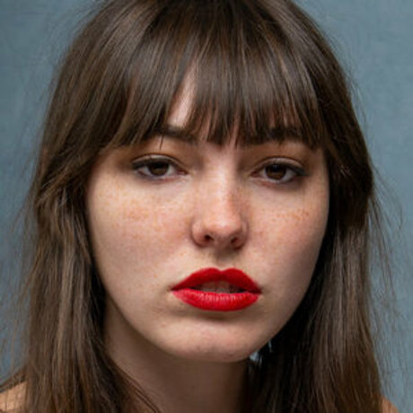 Lizzie Gunst ホット女優 写真