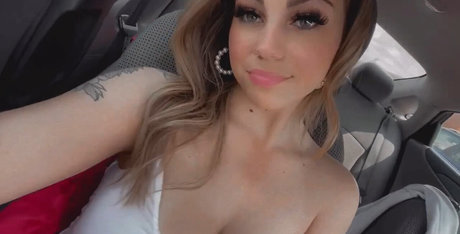 黒人ママオンリーファンズ えろた 画像