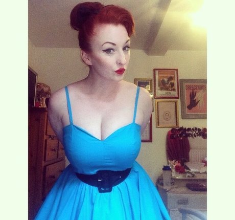 ハンズオンリーファン 無料ポルノ 写真