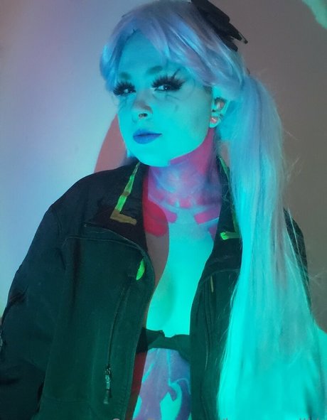 bunnyymilkk アートポルノスター ギャラリー