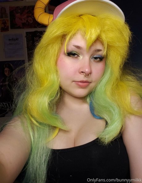 ゲイランジェリーOnlyFans 美しい 画像