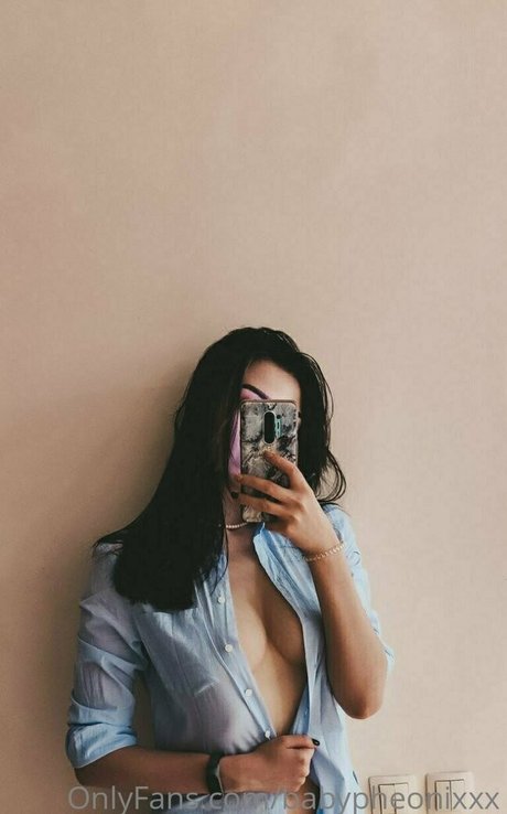 babypheonixxx トップスター 画像