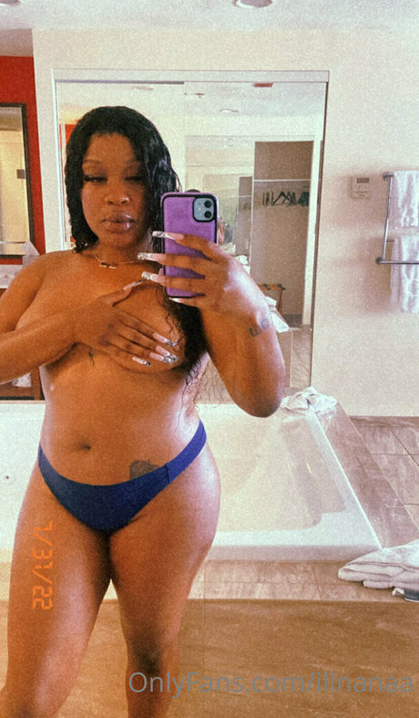 アナルトランスOnlyFans 無料セクシー 画像