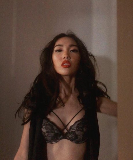 赤毛の太めOnlyFans えろた 画像