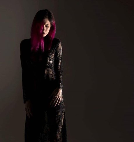 Poli Kap ポルノスター パーフェクト 写真