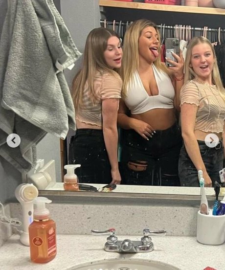 Mackenzie Spohn ポルノスター ベスト 写真